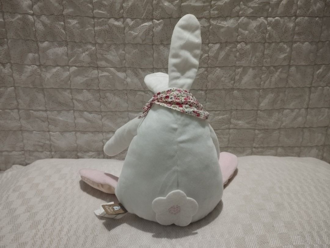 Rufus Rabbit Rubie Rabbit Sensory Plush Toy (Category: Plushies & Soft Toys) located in Cagayan de Oro. Submitted by pochimart (Listing ID 1468187295, Image 2). Description: Authentic Rubie Rabbit 🧡✨ (Check Images Please) ⭐₱150 ✉️Message me if you're interested or have questions, I'm happy to help! 📍Location: CDO / Cagayan De Oro (we can meet up if we're close) 🚚J&T - Message me (buyer covers the shipping fee) 💳GCash.
