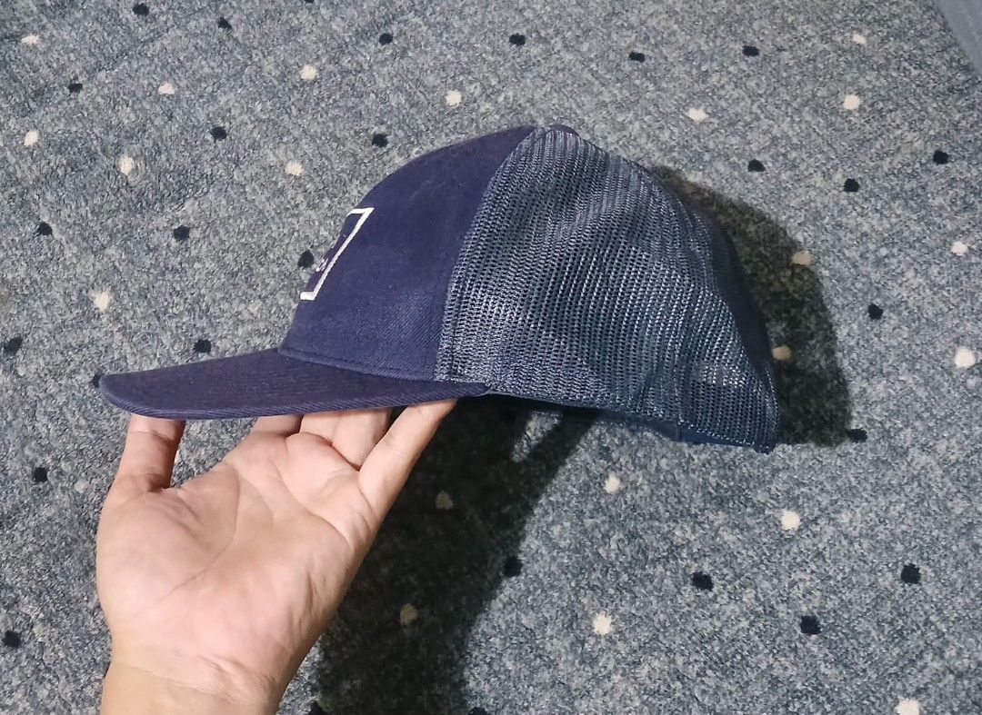 🔥RVCA🔥 (Category: Activewear) located in Cadiz. Submitted by jcthrifting (Listing ID 1468067717, Image 3). Description: 🔥RVCA🔥 Trucker Cap Snapback Embroided need to reshape a bit the brim seen sa last pic 📩.