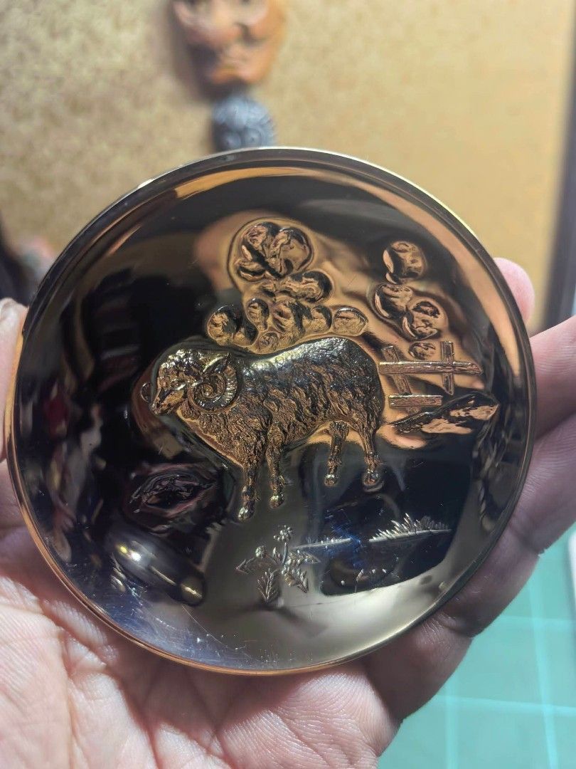 Sake Cup - Ram 24K GP (Category: Other Home Decor) located in Cebu City. Submitted by dudes_villanueva (Listing ID 1468105465, Image 3). Description: Sake Cup - Ram 24K GP 📌 In excellent condition. Diameter : 2.8 in.