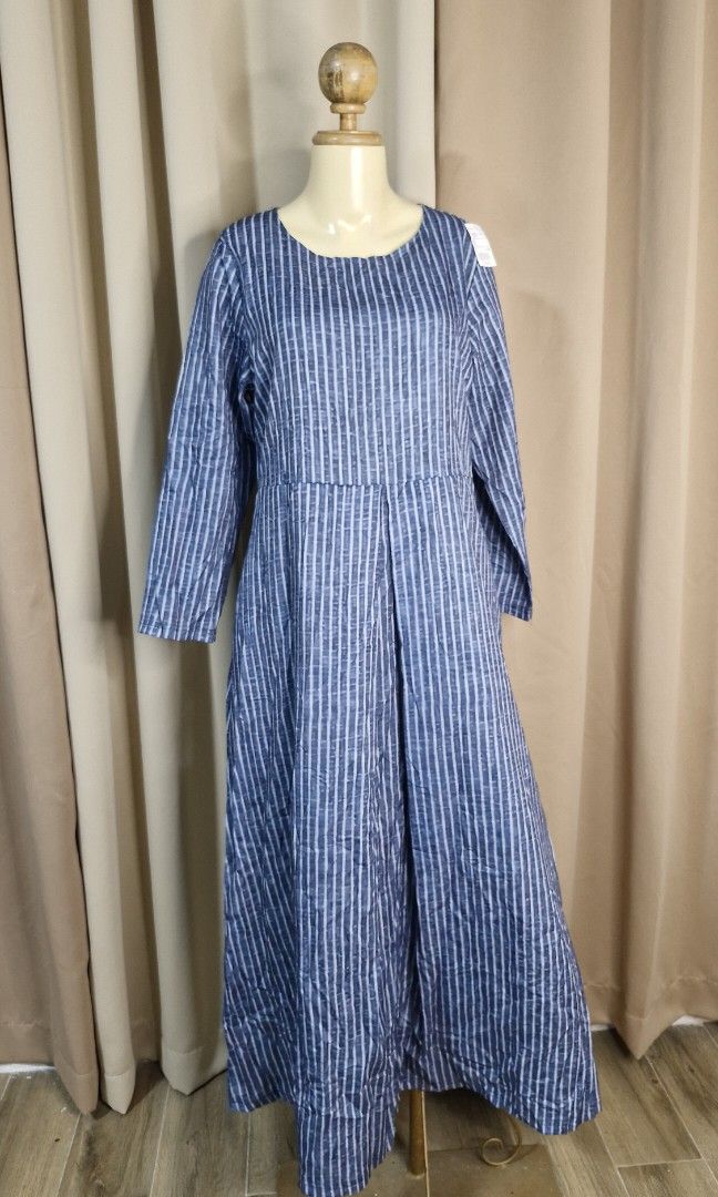 SALE‼️M: Dress (Category: Dresses) located in Calabanga. Submitted by deniseallyson (Listing ID 1468112542, Image 1). Description: .