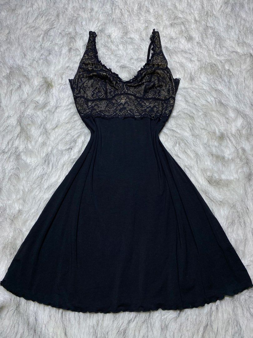 Samantha new york (medium) (Category: Undergarments & Loungewear) located in Manila. Submitted by csjlgen (Listing ID 1468095987, Image 2). Description: .