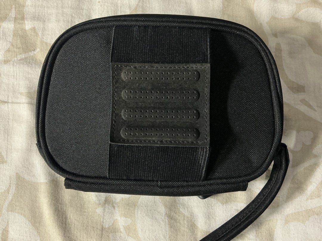 Samsonite borsellino pochette (Category: Belt bags, Clutches and Pouches) located in Angeles City. Submitted by goodbuysathome (Listing ID 1468242810, Image 2). Description: Samsonite travel pouch a Samsonite travel pouch / clutch (often listed as a borsellino pochette or wristlet bag). It is made from a highly durable, tear-resistant, and water-repellent black technical fabric. Like new last price posted Add Sf 55 Gcash payment.