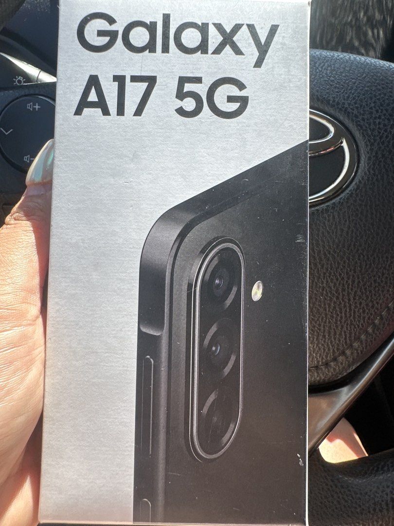 SAMSUNG A17 5G (Category: Android Others) located in Muntinlupa City. Submitted by dws9j8vtm669546 (Listing ID 1468076550, Image 1). Description: - Brand: Samsung - Model: Galaxy A17 5G - Color: Black - Storage: 128GB - RAM: 4GB - Condition: Brand new in box - Features: 5G network ready, sleek modern design, expandable storage - Meetup Locations: Festival Mall Alabang, Carmona, Biñan, and San Pedro Laguna (no extra fee for these areas) NOT USED. 