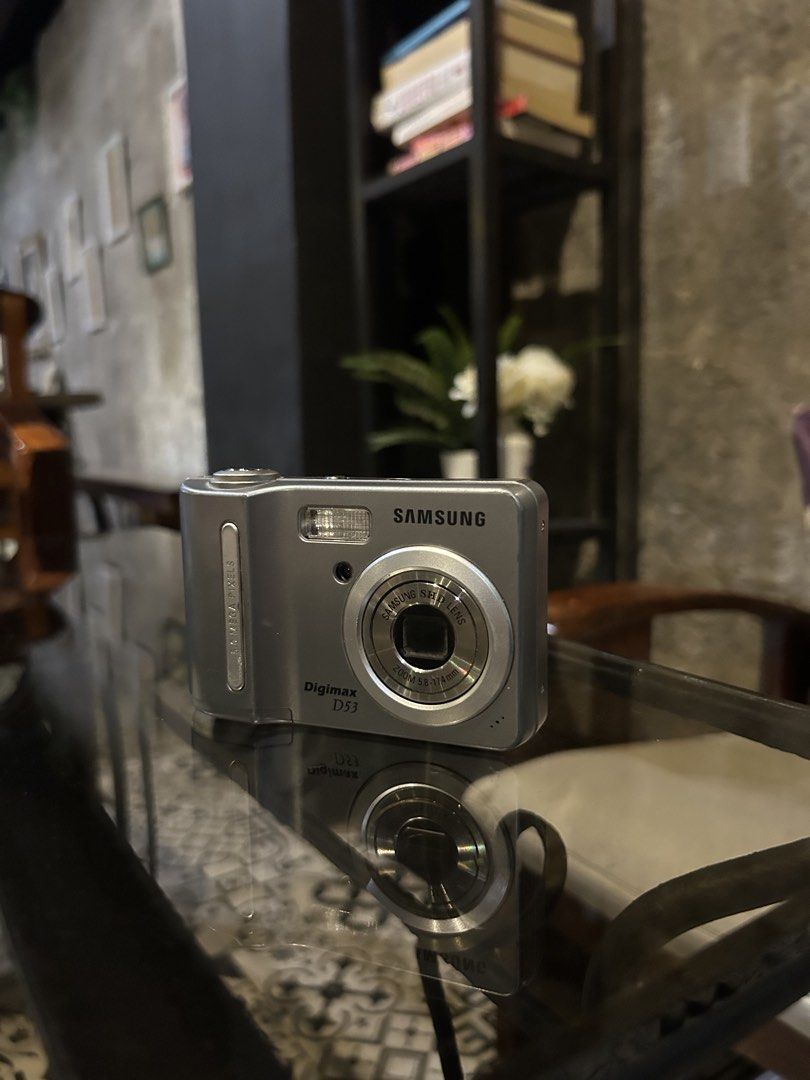 Samsung Digimax D53 digicam digital camera (Category: Cameras) located in Lagonoy. Submitted by nadayojiii (Listing ID 1468209079, Image 2). Description: .