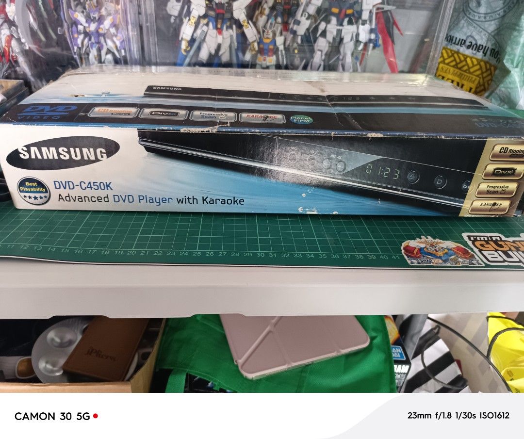 Samsung DVD-C450K (Category: CDs & DVDs) located in Marikina City. Submitted by eminachii (Listing ID 1468141187, Image 1). Description: Samsung Advance DVD Player with karaoke. lightly used with box and cord inside minor issue sa usb wala na yung takip i can send some pictures and videos for you to see 😄. di na ginagamit nakatabi nalang with all original inclusions.