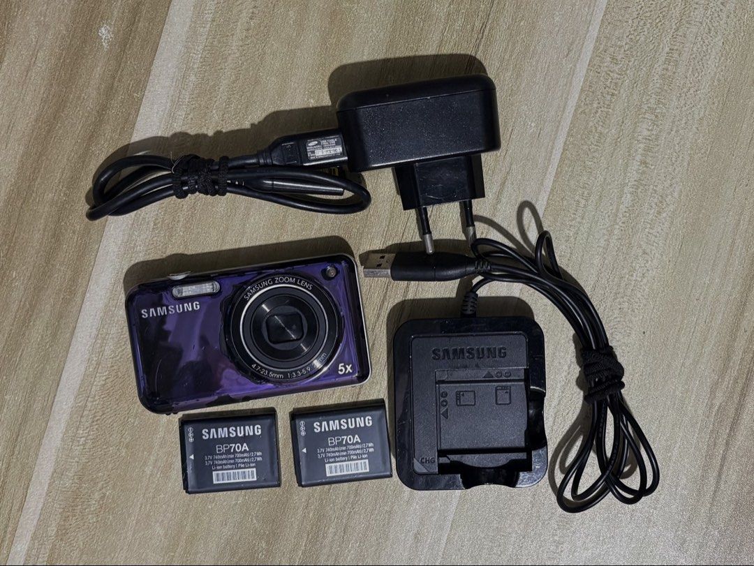 Samsung pl120 violet (Category: Cameras) located in Manila. Submitted by rlph_ (Listing ID 1468176144, Image 1). Description: Samsung PL120 Digital Camera (14.2 MP) ₱2,900 (negotiable?) •owned and personally purchased by my mom around late 2011 Specs • 14.2 Megapixels CCD Sensor • 5x Optical Zoom (26mm wide lens) • 720p HD Video Recording • Built-in Flash & Creative Shooting Modes Condition: • 7/10 •still functioning, can take photos •visible fla