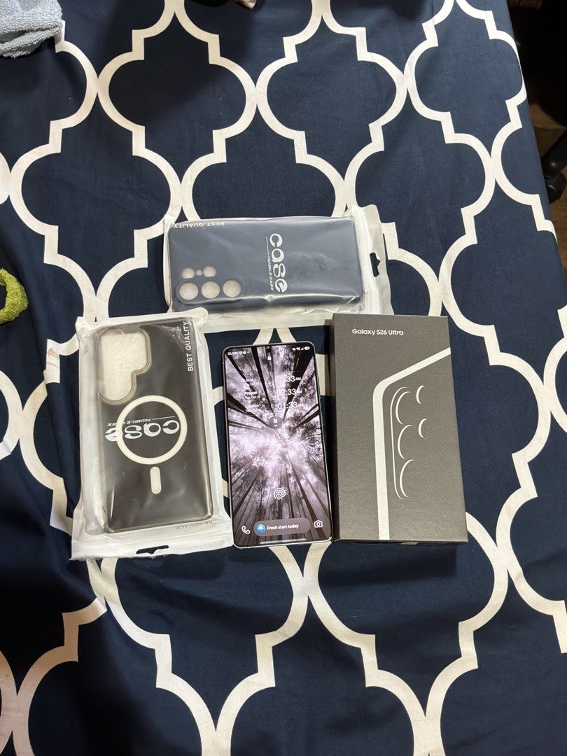 Samsung S26 Ultra (Category: Samsung) located in Quezon City. Submitted by reggiecarino538 (Listing ID 1468063652, Image 3). Description: SAMSUNG GALAXY S26 ULTRA 5G 12GB RAM | 256GB STORAGE Color: SILVER SHADOW Personal Used (3mos old)— Excellent Condition! ✅ No dents and scratches ✅With Samsung Warranty ✅ No issues / smooth performance ✅ All original parts ✅ Never repaired / No history of repair ✅ No hidden issues ✅ With original box ✅ With fre