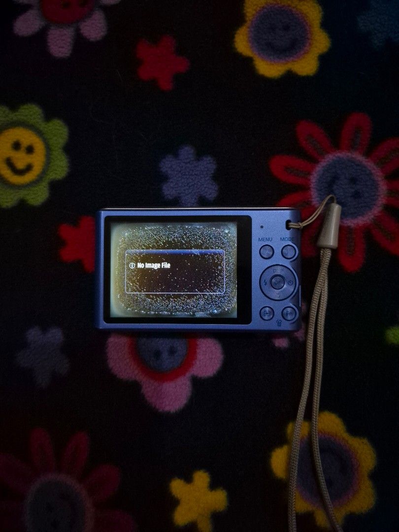Samsung ST66 Digital Camera (Category: Cameras) located in Taguig. Submitted by mvgc04 (Listing ID 1468075200, Image 3). Description: Price is negotiable! (kindly send your offers) NO COSMETIC DEFECT Inclusions: Comes with a handy wrist strap ISSUES: LCD burn (doesn't affect picture outcome), needs a new battery - Lens: 5X Optical Zoom - Features: Rear LCD screen, standard navigation buttons, and mode selection - Condition: Powers up and fully op