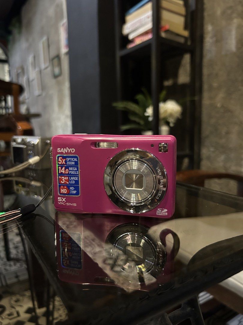 Sanyo VPC S1415 digicam digital camera (Category: Cameras) located in Lagonoy. Submitted by nadayojiii (Listing ID 1468209799, Image 1). Description: .