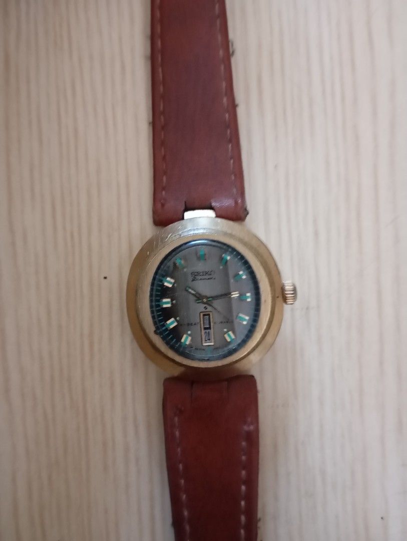 Seiko automatic VTG (Category: Women's Watches) located in Las Pinas. Submitted by quick_deals_great_finds2 (Listing ID 1468128039, Image 2). Description: Original vintage automatic Good working condition.