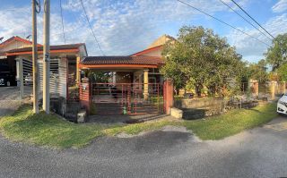 (Category: ) located in . Submitted by nadiahbintiabdrahim (Listing ID 1444666914, Image 1). Description: .