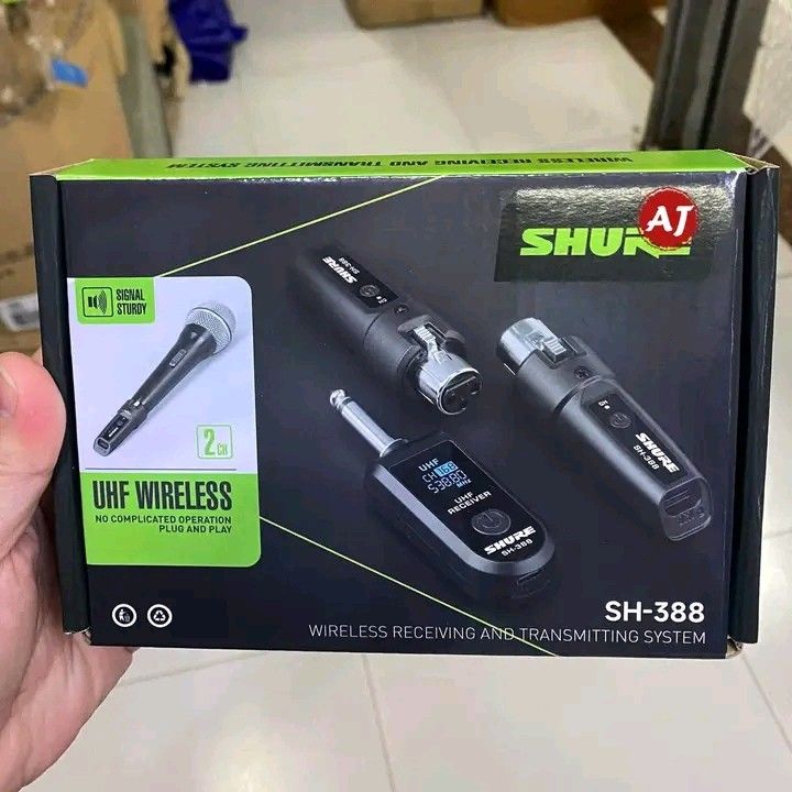 SH-388 UHF Wireless Microphone System XLR Mic Adapter Transmitter and Receiver (Category: Announcements) located in Quezon City. Submitted by anghies_shop (Listing ID 1468065381, Image 1). Description: .