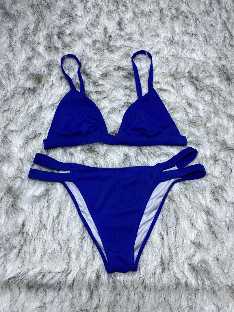 Shade & shore (medium) (Category: Bikinis & Swimsuits) located in Manila. Submitted by csjlgen (Listing ID 1468145680, Image 2). Description: .