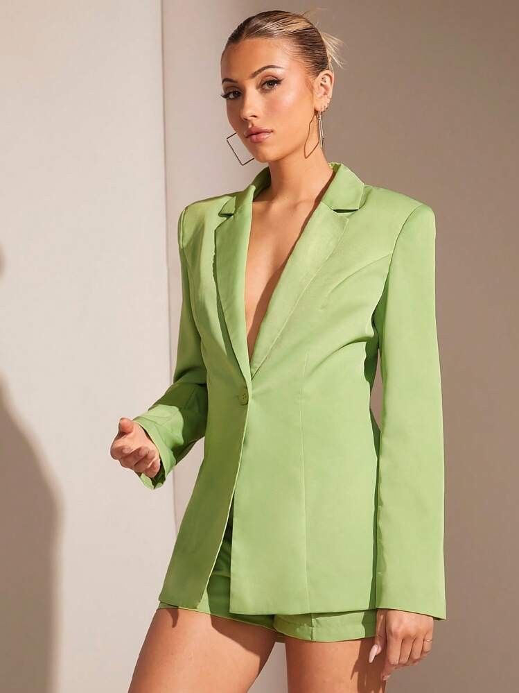 SHEIN Lime Green Blazer Size M / EU 38 (Category: Coats, Jackets and Outerwear) located in Cavite. Submitted by frombellas (Listing ID 1468091653, Image 1). Description: - Brand: SHEIN - Size: Medium (EU 38, US 6) - Color: Vibrant lime green - Details: Single-button closure, notched lapels, structured shoulders, long sleeves, front flap pockets - Style: Statement piece, perfect for work or night out.