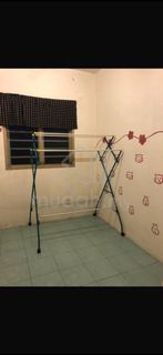 (Category: ) located in . Submitted by 182801808 (Listing ID 1444099669, Image 1). Description: .