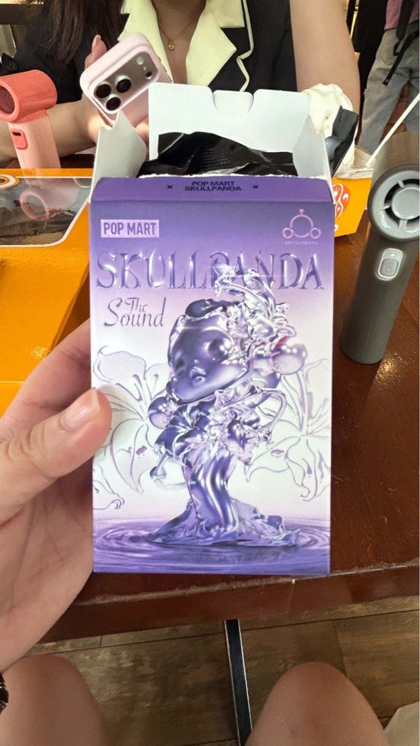 Skullpanda Duplicate Brand New (Category: Designer & Blind Box Toys) located in Quezon City. Submitted by elliephant_27 (Listing ID 1468120586, Image 2). Description: .
