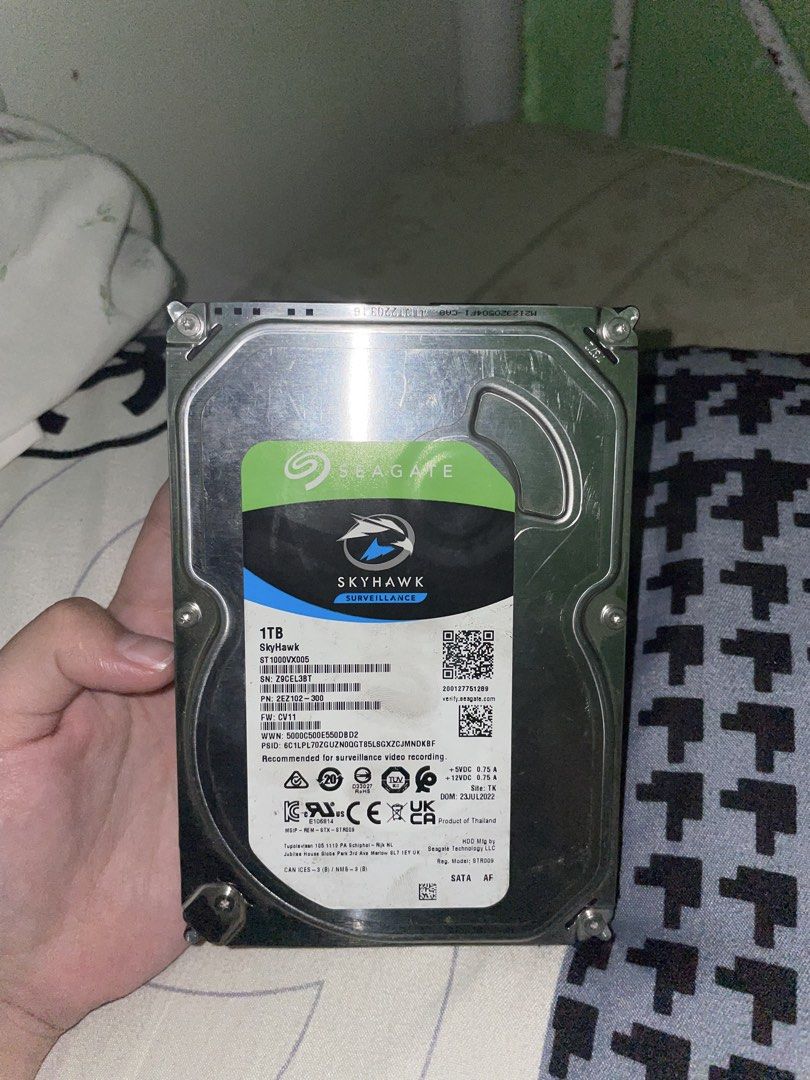 SKYHAWK SATA (Category: Hard Disks & Thumbdrives) located in Manila. Submitted by zelnn707 (Listing ID 1468205232, Image 2). Description: SKYHAWK SATA 1TB HDD.