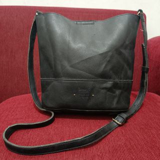 (Kategori: ) berada di . Dikirim oleh lova_bagg (ID iklan 1468110591, Gambar 1). Deskripsi: .