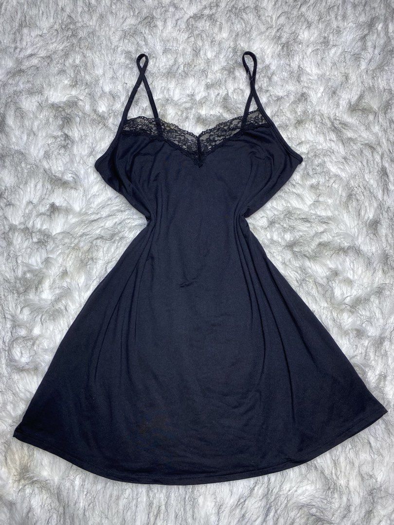 slip lingerie (small/medium) (Category: Undergarments & Loungewear) located in Manila. Submitted by csjlgen (Listing ID 1468075691, Image 1). Description: .