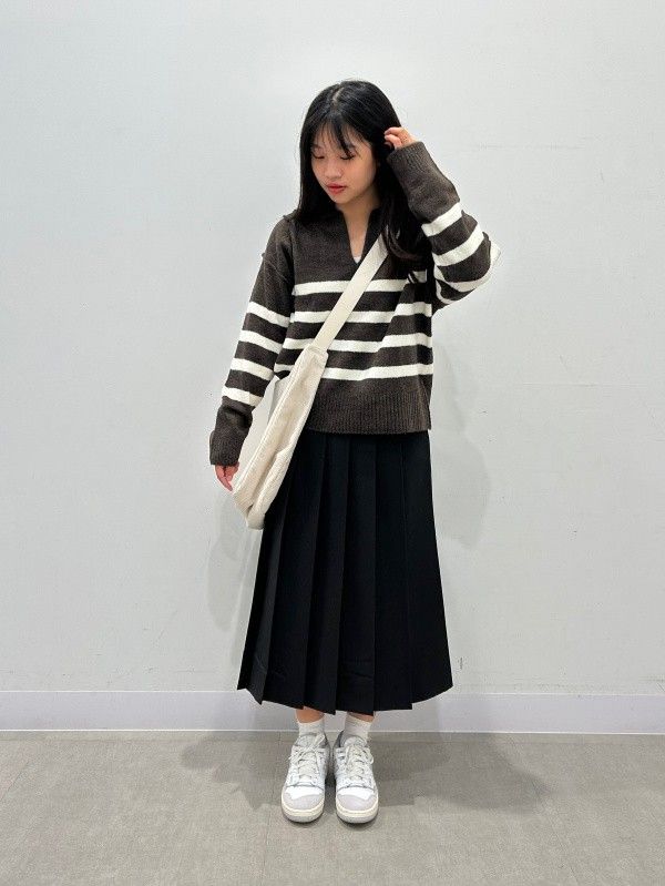 Small - GU A Line Pleated Skirt (Category: Skirts) located in Castillejos. Submitted by lalainecloset22 (Listing ID 1468184032, Image 1). Description: - Brand: GU (Uniqlo sister brand) - Style: A-Line Pleated Skirt - Size: S - Color: Classic Black - Material: 100% Polyester (lightweight and smooth) - Condition: Excellent, well-maintained - Versatile design perfect for casual outings, school, or preppy looks.