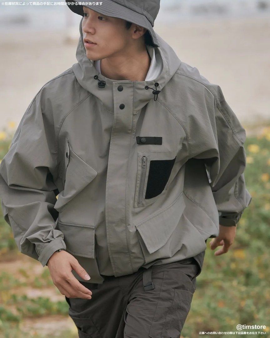 SMKL Utility Goretex Windbreaker (Category: Coats, Jackets and Outerwear) located in Baguio. Submitted by kAzuMi41 (Listing ID 1467956389, Image 1). Description: SMKL Utility Goretex Windbreaker Good for Heavy Rain Large size.