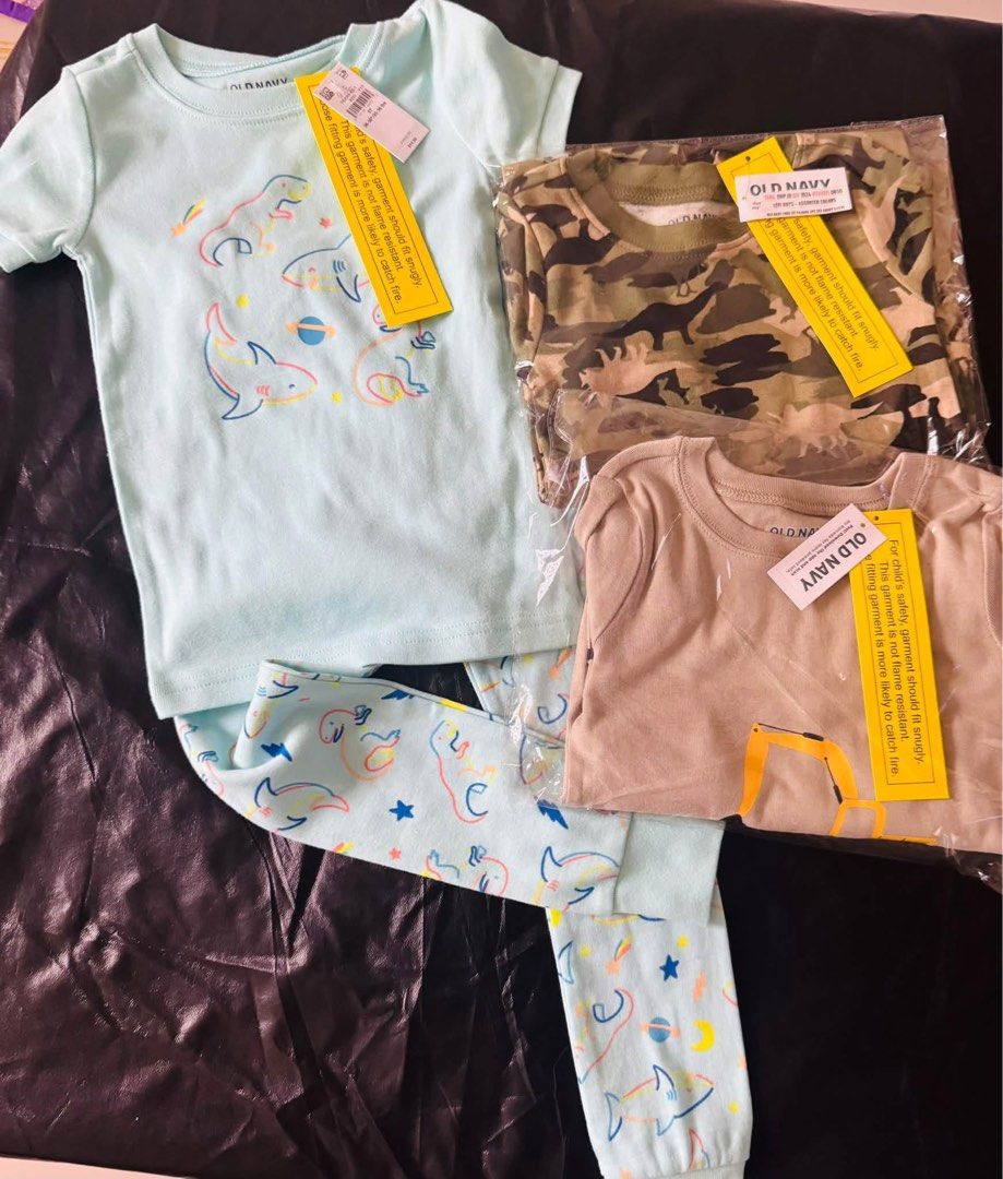 Snugfit/ 500 each (Category: Babies & Kids Fashion) located in Tarlac. Submitted by kai.0621 (Listing ID 1468193241, Image 1). Description: .