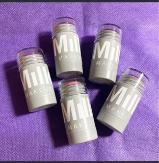 (Category: ) located in . Submitted by deluxuryshop (Listing ID 1468275333, Image 1). Description: .