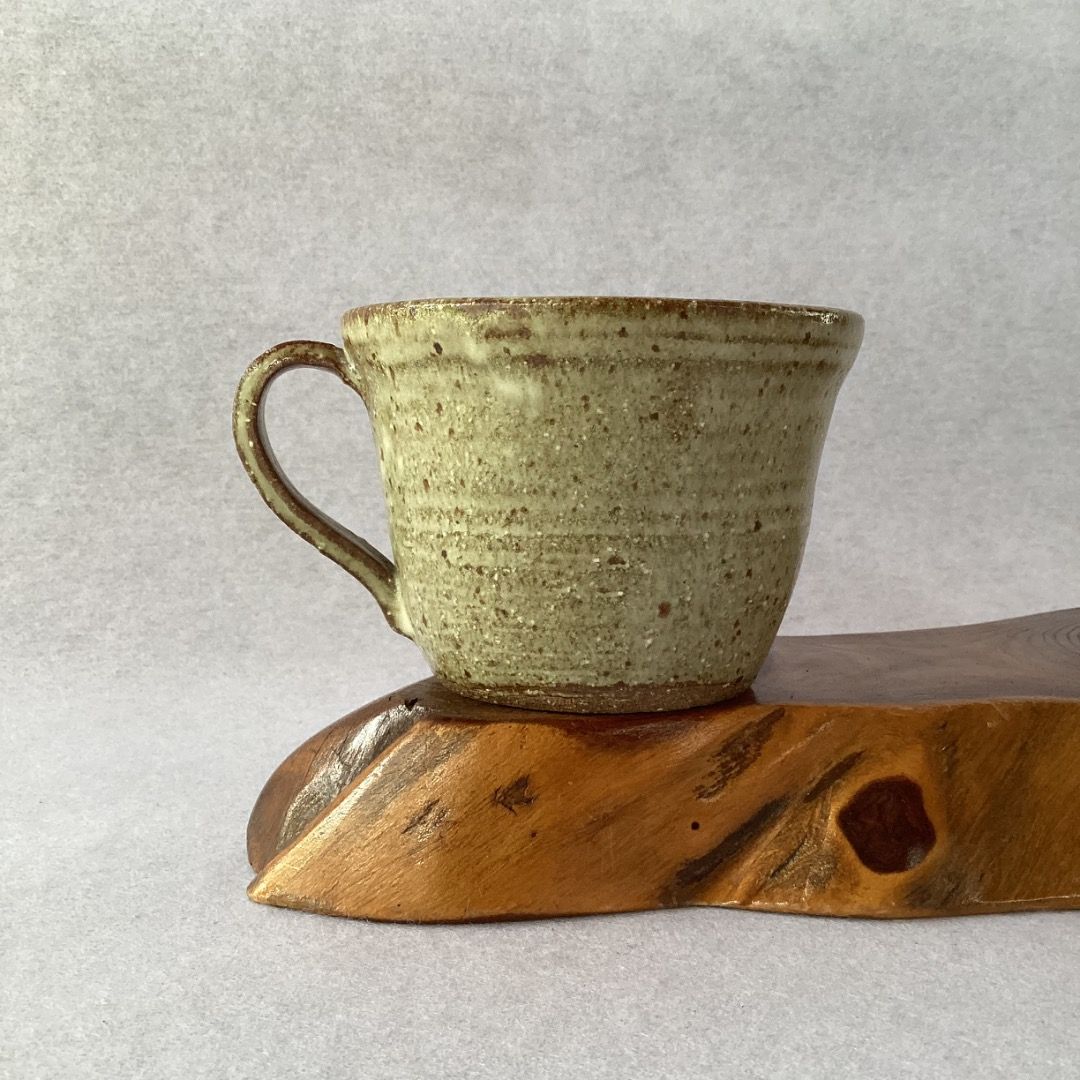 Speckled Stoneware Cup; signed (Category: Coffee & Tea Tableware) located in Davao. Submitted by eclectic1925 (Listing ID 1468164252, Image 3). Description: Php150 Speckled Stoneware Cup; signed H: 2.5 inches L: 3.5 inches Please REVIEW PHOTOS We use 100% repurposed packaging materials SF starts at Php70 via Flash Express First to pay.
