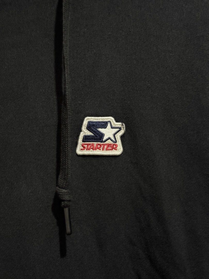 Starter Black Label USA Logo Hoodie (Category: Hoodies) located in Santo Tomas. Submitted by miguelhussle (Listing ID 1468059643, Image 2). Description: - Brand: Starter Black Label - 28 L x 22 W - 9.3/10 Colorrate - Color: Black - Size: Medium (Regular Fit) - Material: 100% Cotton - Details: Embroidered chest and pocket logo patches, drawstring hood, front kangaroo pocket, and side seam woven tag - Condition: Clean interior tags, made in China -