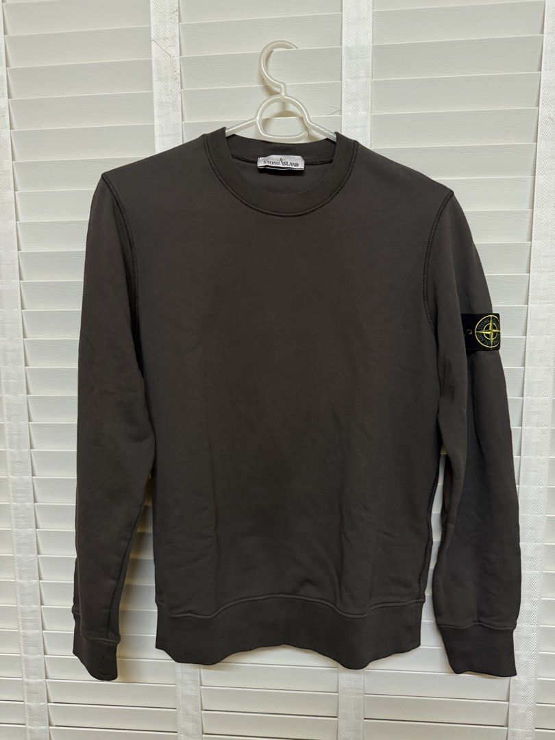 Stone Island Sweatshirt Charcoal S (Category: Coats, Jackets and Outerwear) located in Quezon City. Submitted by justthinkingg (Listing ID 1468059618, Image 1). Description: For sale - Stone Island Organic Cotton Fleece Sweatshirt (used twice, with proof of purchase and authenticity QR tag) Size S Selling for - 10.5k only Location: Sta Mesa, QC Buyer shoulders delivery fee.