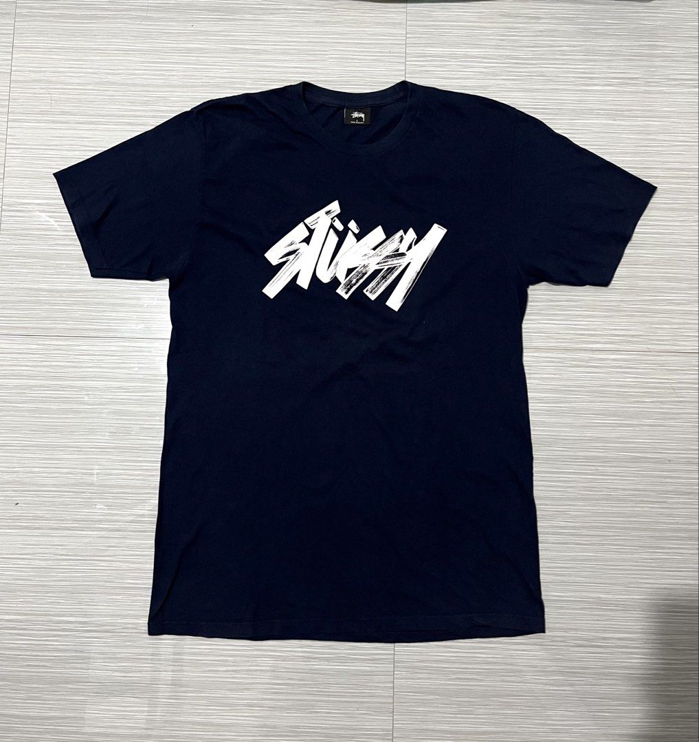 Stussy Dizzy Stock Tee (Category: Tshirts & Polo Shirts ) located in Santa Cruz. Submitted by youngearth.c72f95 (Listing ID 1468059534, Image 1). Description: EXCELLENT CONDITION NO ISSUE L ON TAG DIMES -22x30.