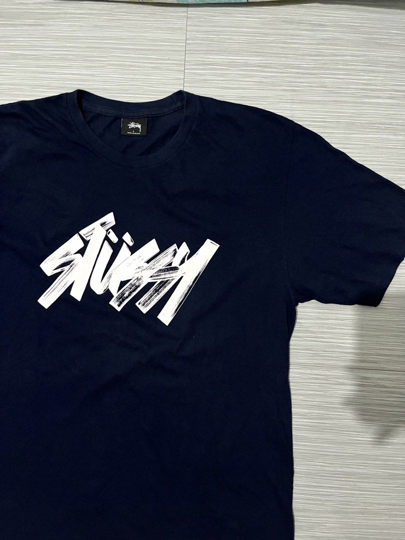 Stussy Dizzy Stock Tee (Category: Tshirts & Polo Shirts ) located in Santa Cruz. Submitted by youngearth.c72f95 (Listing ID 1468059534, Image 2). Description: EXCELLENT CONDITION NO ISSUE L ON TAG DIMES -22x30.