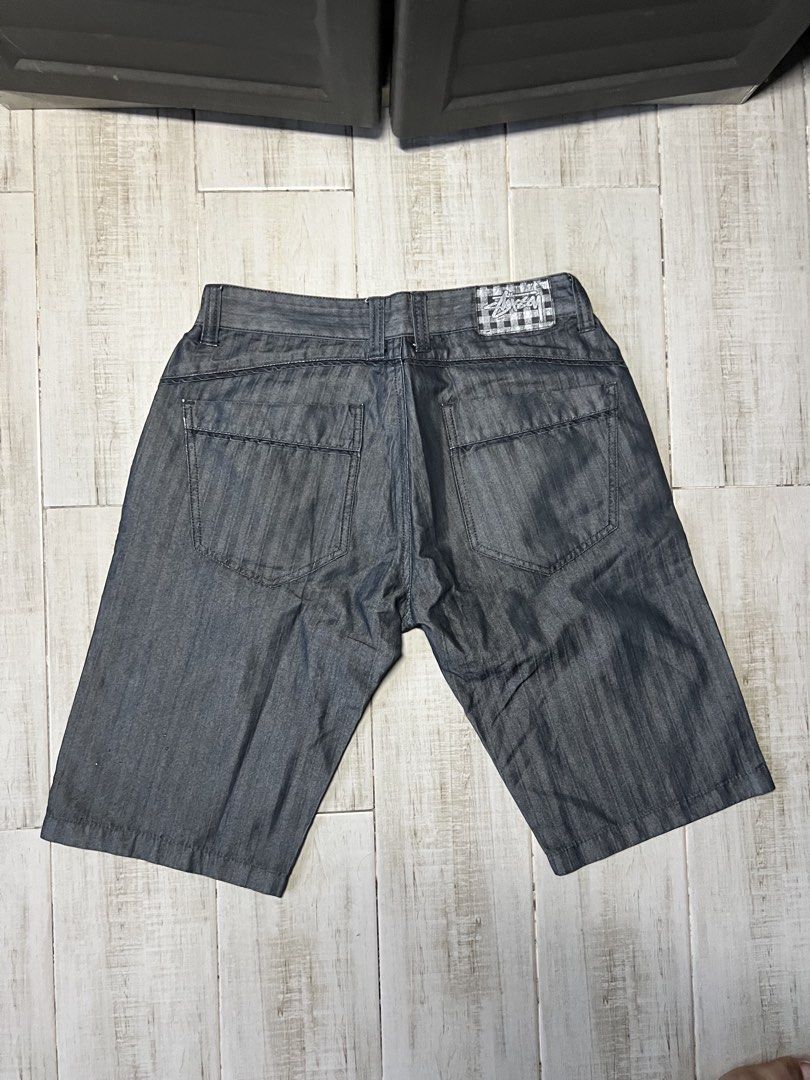Stussy Pinstripes Chino Shorts (Category: Shorts) located in Angono. Submitted by odd.fitt (Listing ID 1468094616, Image 1). Description: Small to Medium fittings 30W 21L 9H Scratches, not sure if bleach stain.