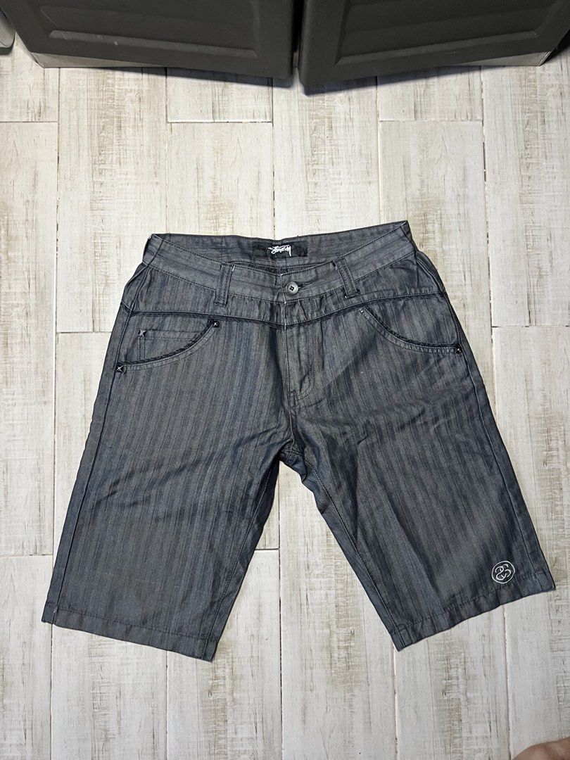 Stussy Pinstripes Chino Shorts (Category: Shorts) located in Angono. Submitted by odd.fitt (Listing ID 1468094616, Image 3). Description: Small to Medium fittings 30W 21L 9H Scratches, not sure if bleach stain.