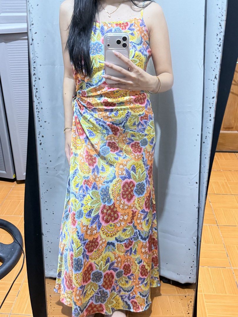 Summer Long Dress (Category: Dresses) located in Lucena. Submitted by lexshiine (Listing ID 1468081141, Image 2). Description: size: m-l MOP: MariBank/GoTyme MOD: J&T.