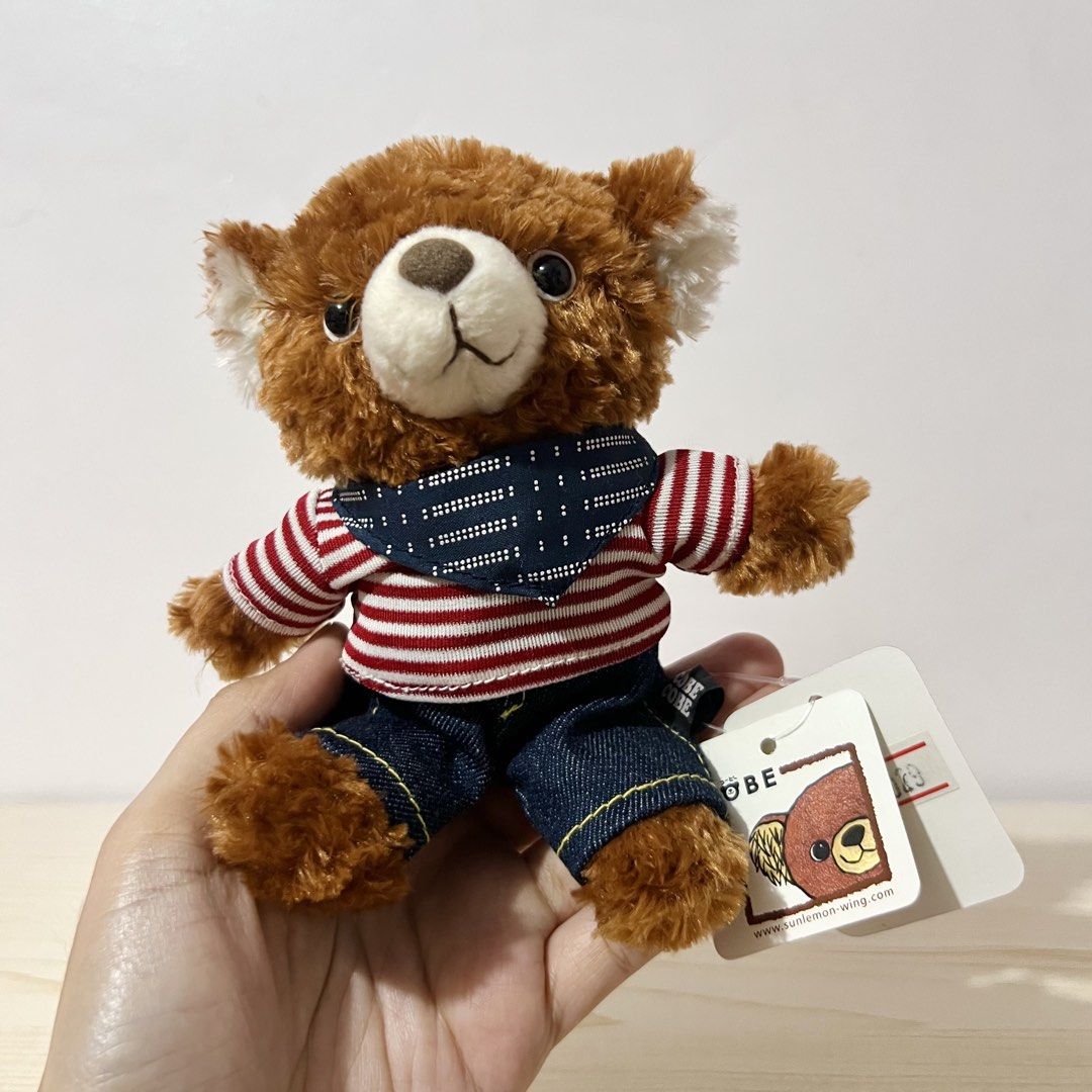 Sun Lemon COBE COBE Bear Plush Charm sitting height: 12cm - Php 300 (Category: Character Goods) located in Davao. Submitted by pandorastoybox (Listing ID 1468134852, Image 3). Description: Sun Lemon COBE COBE Bear Plush Charm sitting height: 12cm - Php 300.