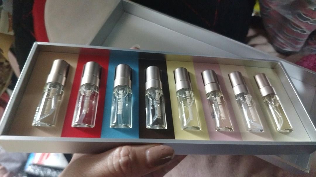 Sunnies EDP Sample Set (Category: Fragrance & Deodorants) located in Pasay City. Submitted by julliadlion.1 (Listing ID 1468282066, Image 1). Description: - Set of 8 mini perfume vials (3ml) - Sunnies EDP.