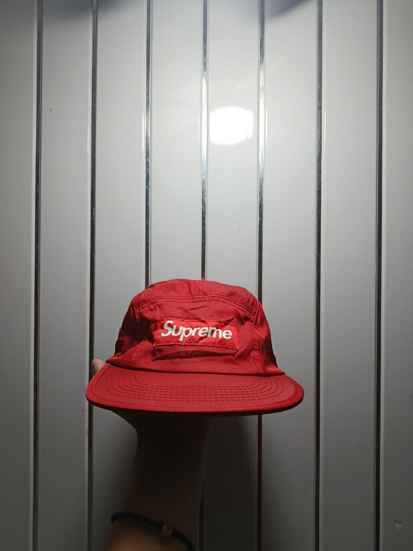 Supreme 5 panel cap (Category: Caps & Hats) located in Bacolod City. Submitted by empatees (Listing ID 1468191152, Image 1). Description: .