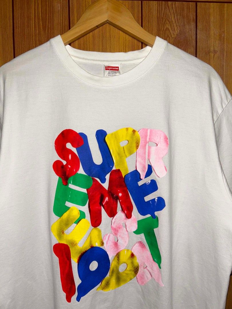 Supreme Balloons Tee (Category: Tshirts & Polo Shirts ) located in Manila. Submitted by zerowastethriftco. (Listing ID 1468234932, Image 2). Description: -As New Condition -White na white pa crispy condition -Heavy Cloth -L31xW23 -No Issue -Authentic 💯.