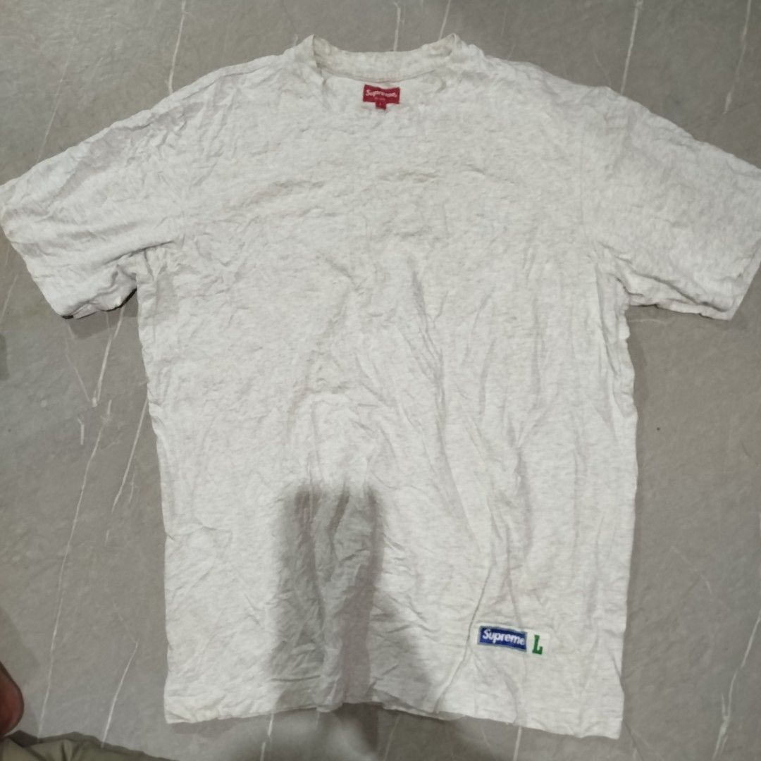 Supreme Grey Box Logo Tee Size L (Category: Tshirts & Polo Shirts ) located in Davao. Submitted by vernoneighty4 (Listing ID 1468156427, Image 2). Description: - Brand: Supreme - Color: Grey - Size: Large W21 L28 - Material: 100% Cotton (Made in China) - Details: Classic red neck tag, colorful woven Supreme logo patch near the bottom hem - Fit: Standard short sleeve crewneck - Condition: Brand new / Excellent - Mode of Payment: GCash, BPI, or COD