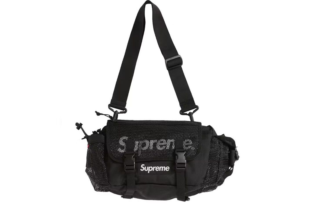 Supreme Waist Bag SS20 (Category: Belt bags, Clutches and Pouches) located in Butuan. Submitted by prince0922 (Listing ID 1468108683, Image 1). Description: SUPREME WAIST BAG AUTHENTIC COMPLETE WITH SLING LAST PIC FOR ISSUE VERY MINIMAL PRESENTABLE PANAMAN📥.