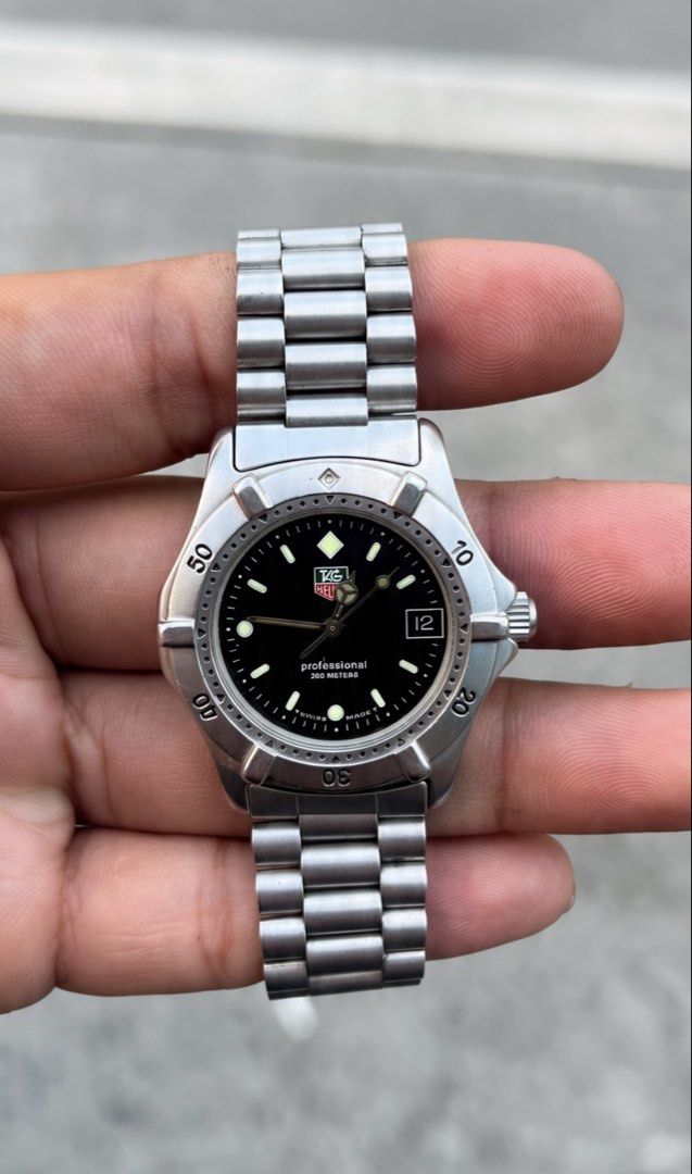 TAG Heuer Professional 2000 “Dark Knight” mens (Category: Men's Watches) located in Caloocan City. Submitted by _alennchan (Listing ID 1468077709, Image 1). Description: TAG Heuer Professional 2000 “Dark Knight” mens - Condition: 9.9/10 - No issue/ Mint condition - Up to 8.5 Wrist Size - Case size approx 36mm - Rotating bezzel - Quartz Movement - Comes with replacement box - Money back if provenfake x10 Inclusions: Inner box, Outer Box, Unit, Man