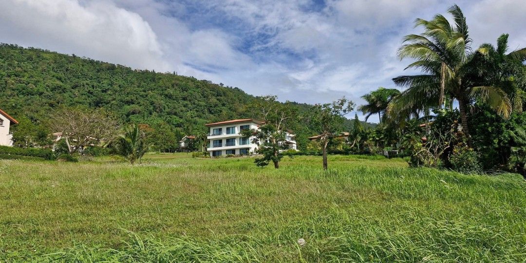 TAGAYTAY HOUSE. & LOT (Category: House & Lot) located in Manila. Submitted by zealdragon.930c01 (Listing ID 1468105061, Image 3). Description: clean title, negotiable, fully furnished. TAGAYTAY HIGHLAND.