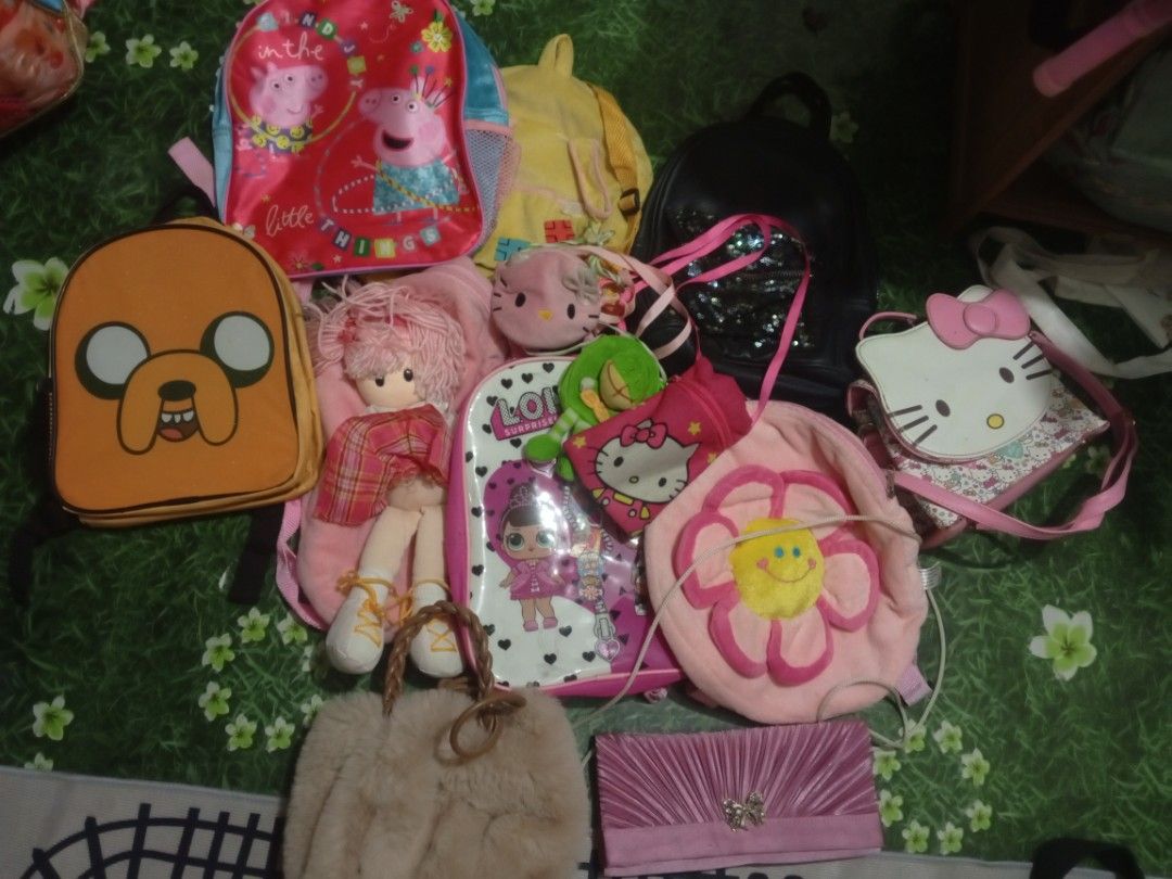 Take all Kids bag (Category: Babies & Kids Fashion) located in Cainta. Submitted by ziannika28 (Listing ID 1468184319, Image 1). Description: Take all Kids bag Preloved pls manage your expectations In good condition need wash yung iba 13 pcs bags.
