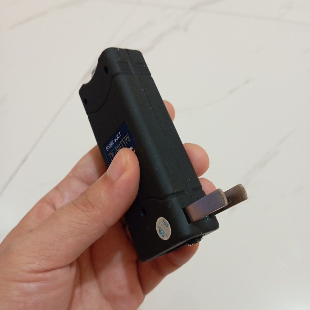 Taser for Self Defense (Category: Other Gadgets) located in Quezon City. Submitted by lorenzo_yu (Listing ID 1468257471, Image 2). Description: .