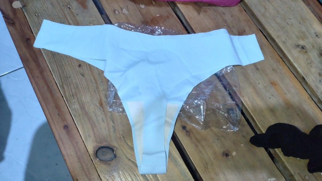 Tback set size medium to large (Category: Undergarments & Loungewear) located in Valenzuela. Submitted by diane.35 (Listing ID 1468099138, Image 1). Description: - Brand: Finetoo - Style: Seamless thong underwear bundle - Colors: Black, peach, pink, white, and nude - Material: Soft, stretchy fabric with a cotton gusset - Condition: Brand new, unopened, still sealed in original individual packaging with tags - Features: Zero visible panty lines (V