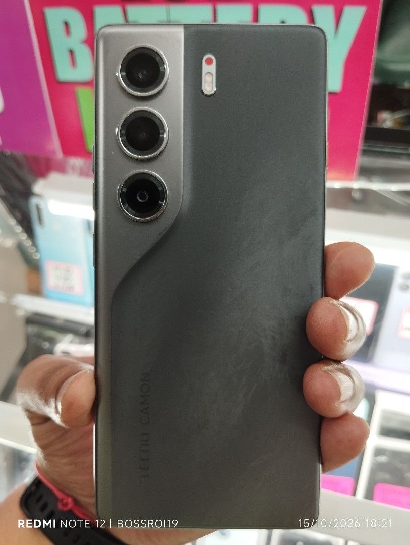 Tecno camon 40 (Category: Android Others) located in Caloocan City. Submitted by bossambo1003-59844 (Listing ID 1468167854, Image 2). Description: unit only chat Lang negotiable pa po.