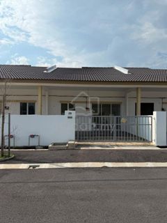 (Category: ) located in . Submitted by ezzwanjaafar (Listing ID 1456763960, Image 1). Description: .