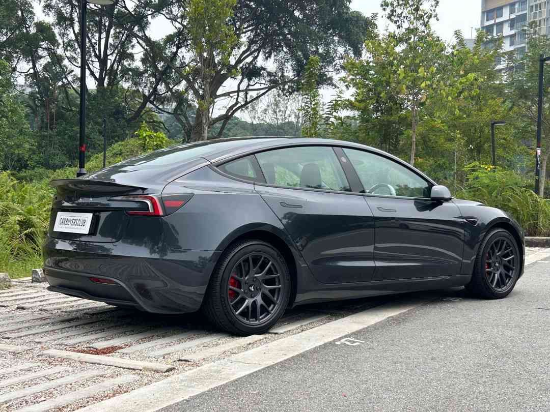 Tesla Model 3 Electric RWD 60 kWh (A) (Category: Used Cars) located in Singapore. Submitted by carbuyersclub (Listing ID 1462742567, Image 3). Description: Showroom: Car Buyers Automotive Pte Ltd 1 Kampong Ampat #07-09/10 Singapore 368314 CarBuyers Club SG #1 Tesla reseller, 500+ Google reviews, SGCM Premium Dealer 2026! Massive Cash rebate of $8,280 at the end of COE. Excellent battery health of 96% verified by Tesla agent. Original Stealth Exte