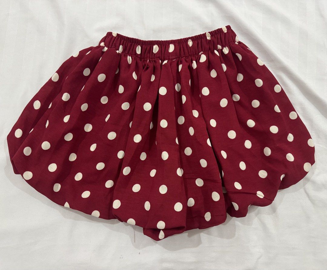 Thai Bubble Short (Category: Skirts) located in Macabebe. Submitted by virgoluxe.co (Listing ID 1468173696, Image 1). Description: Thai Bubble Short Add a playful touch to your casual wardrobe with the Thai Bubble Short, designed with a cute and voluminous bubble silhouette. Featuring an elastic waistband for a comfortable, flexible fit, these lightweight shorts are easy to style for everyday wear. Features: Trendy bubble-style silhouette Comfort